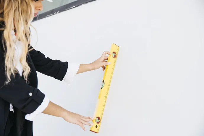 Строительный уровень: что это такое, виды и для чего нужен в строительстве